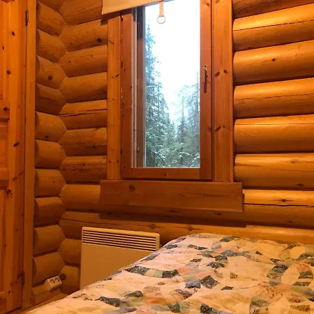Log Cabin Pikku-Elsa